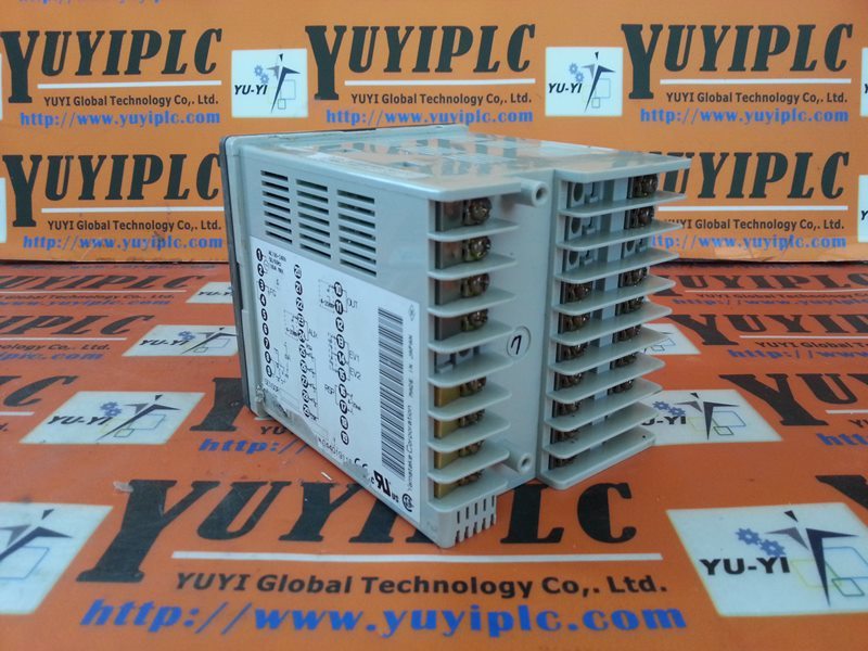 YAMATAKE SDC31 Temperature Controller - PLC DCS SERVO Control MOTOR POWER  SUPPLY IPC ROBOT